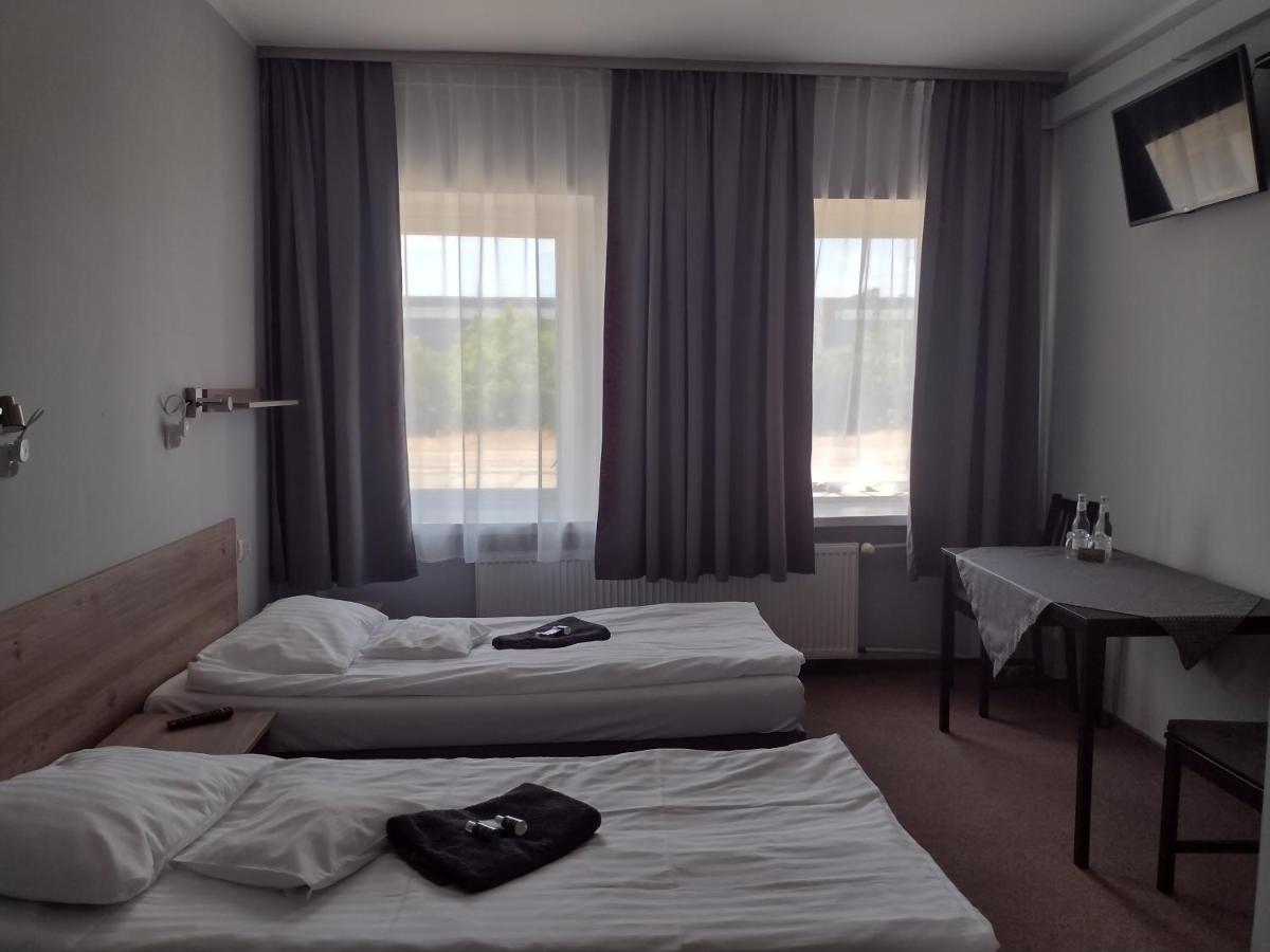 Hostel Helios Września 외부 사진